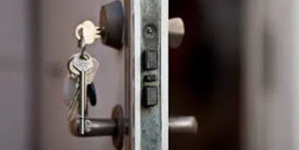 community Locksmith Store Milwaukee, WI 414-540-8559 community Locksmith Store Milwaukee, WI 414-540-8559 - key-making